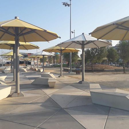Private Room In The Сomfortable Apartment In Ashdod, 7 Min Walk To The Beach מראה חיצוני תמונה